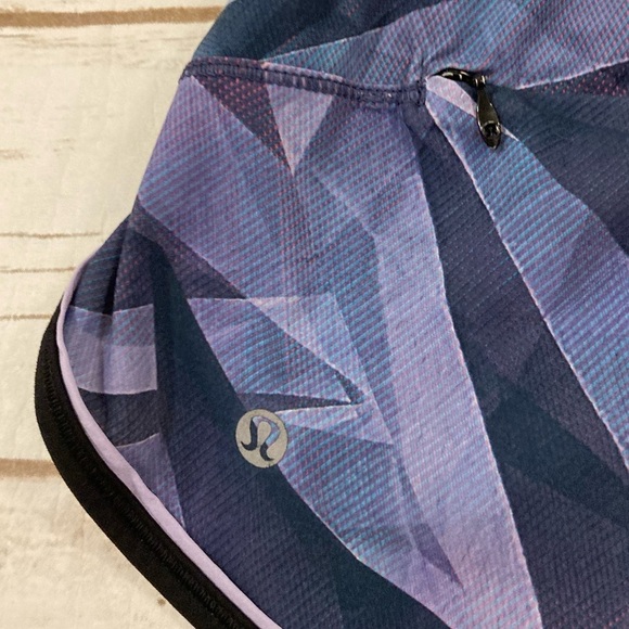 LULULEMON DROP IT LOW SHORT PRETTY PRISM MULTI BLACK LILAC SIZE 6 - Picture 9 of 12